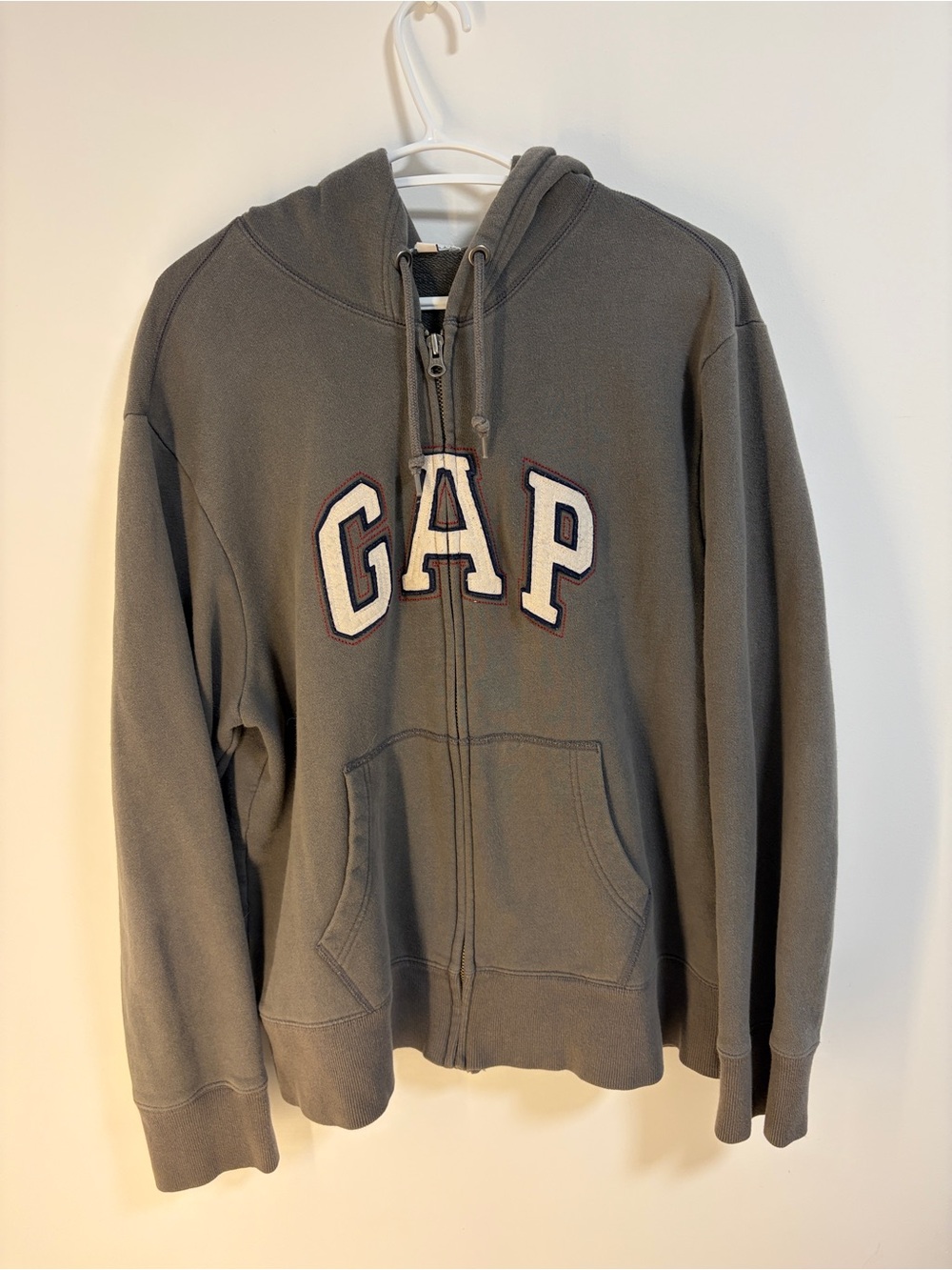 Vintage GAP Zip-Up Sweatshirt with Logo